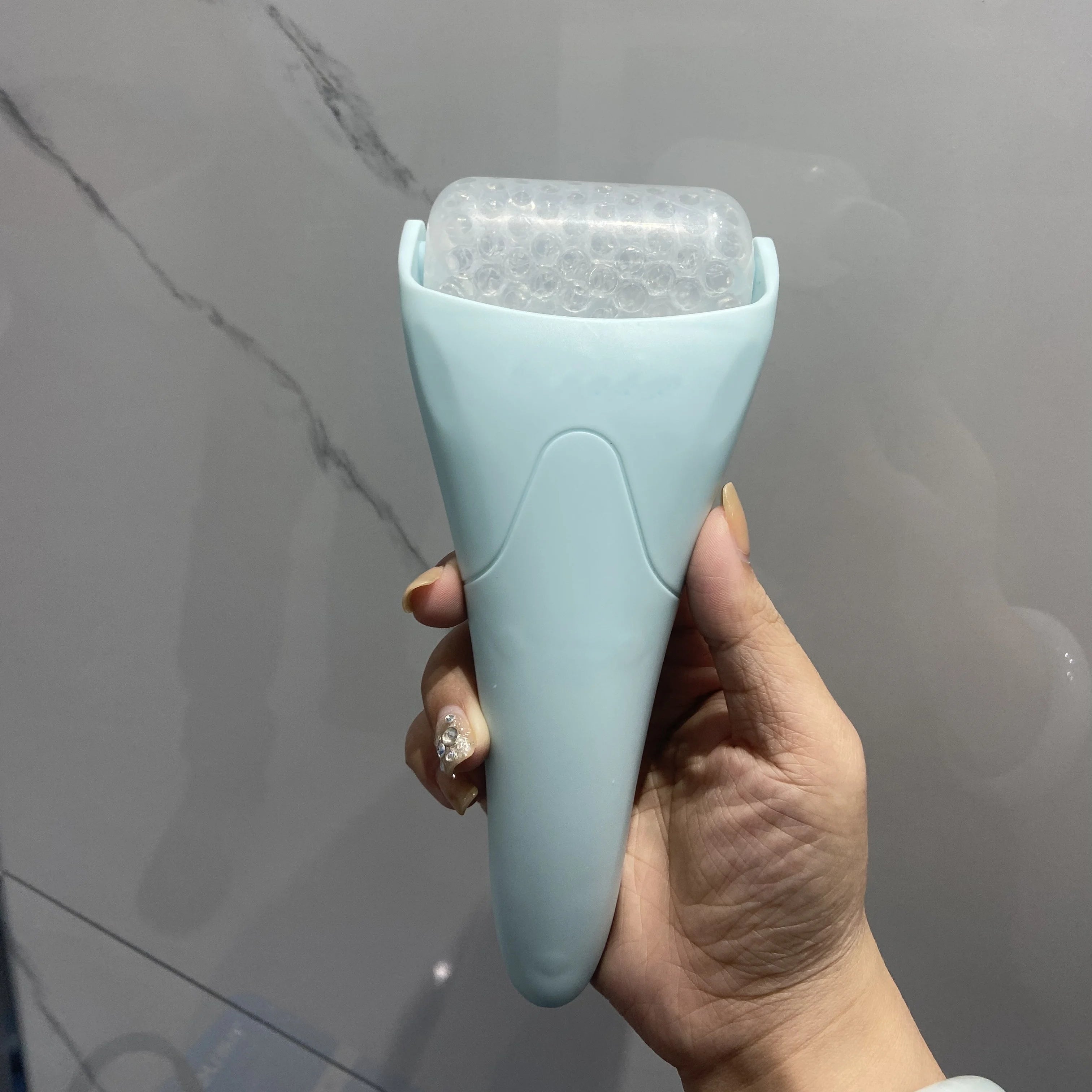 Novara Beauty Large Ice Roller - Facial Cooling Beauty Tool for Face & Eye